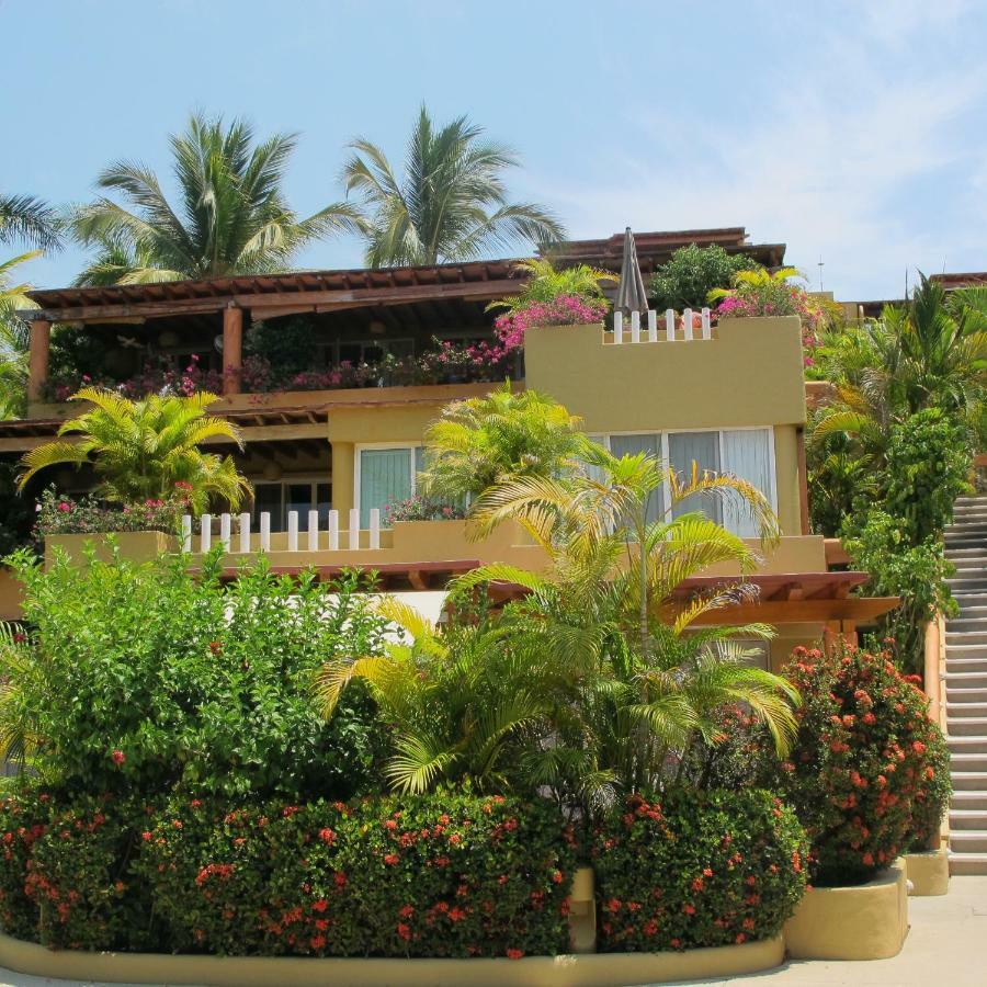 RESIDENCIA VILLA DEL SOL 2 BEDROOM CONDO AT LA ROPA BEACH ZIHUATANEJO  (Mexico) - from US$ 333 | BOOKED